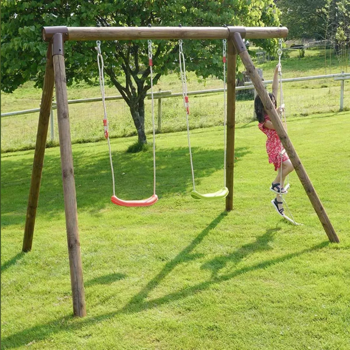 Soulet Speeltoestel Tonka met Dubbele Schommel en Touwladder